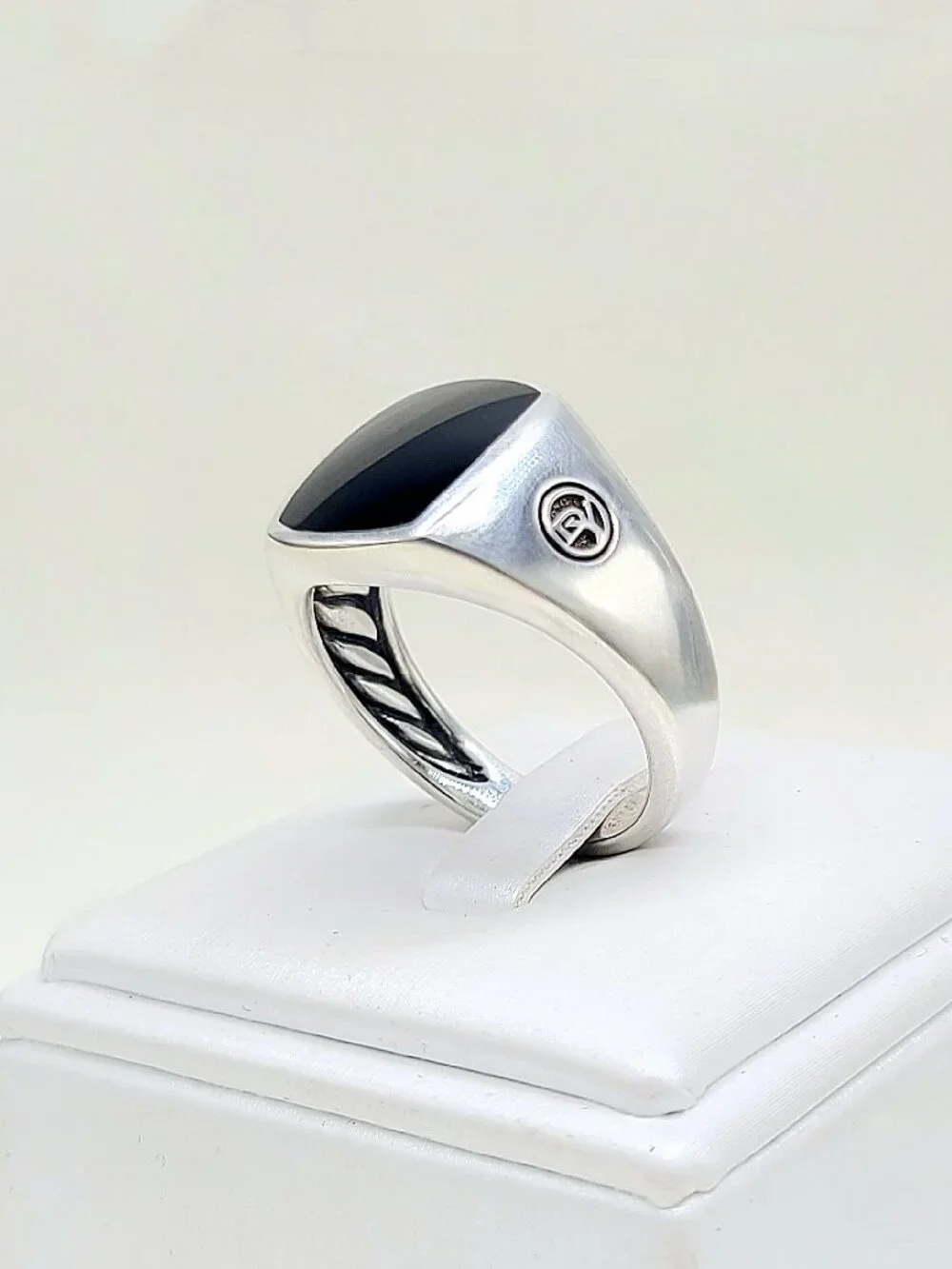 David Yurman Exotic Stone Signet Ring w/ Black Onyx - 16.5mm - Size 12.5
